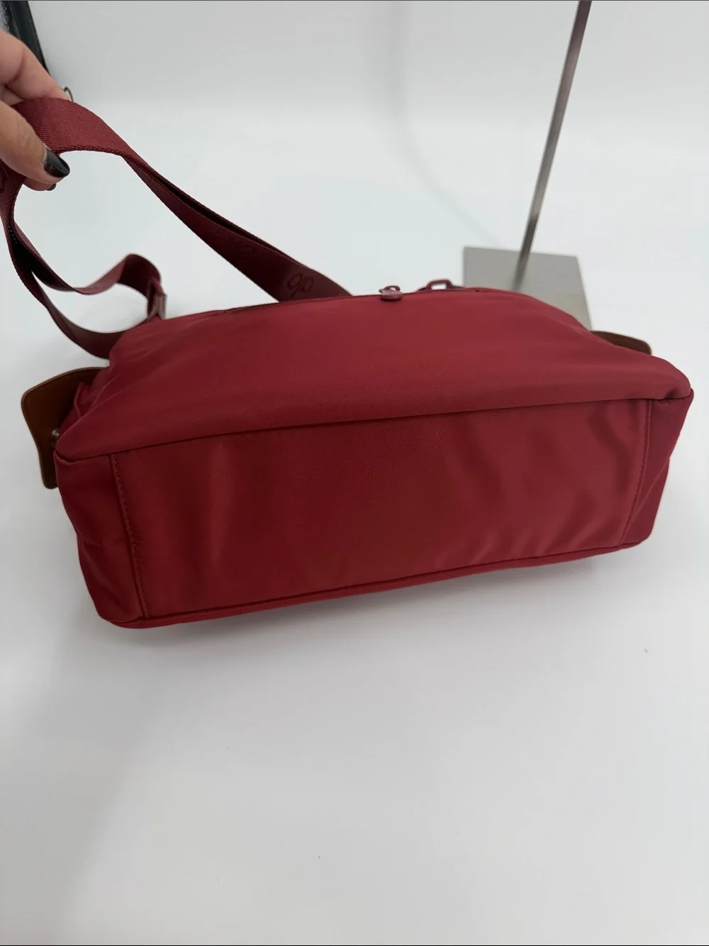 ALO Yoga Burgundy Crossbody Shoulder Bag